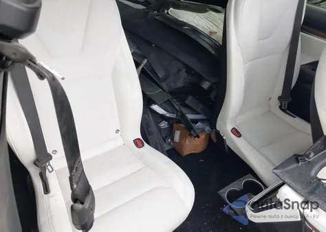 2023 Tesla Model X Dual Motor All-Wheel Drive/Standard Range z USA, uszkodzony, nr VIN 7SAXCBE55PF385222